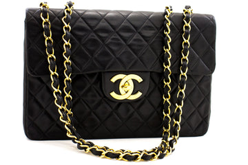 CHANEL Jumbo 13" Maxi 2.55 Flap Chain Shoulder Bag Black Lambskin d66