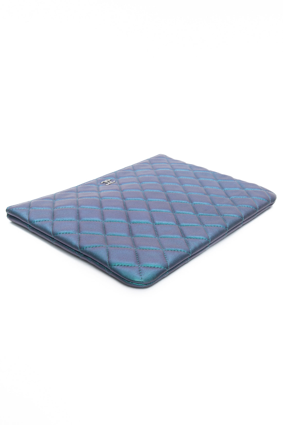 CHANEL Lambskin Quilted Iridescent O Case Clutch