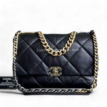 Chanel 19 Bag Maxi - C19 Quilted Goatskin Black 19Bag Two-tone Golden Hardware Series 29