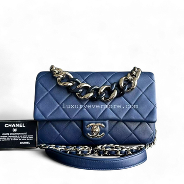 2020 Elegant Resin Chain Classic Flap Quilted Lambskin Dark Blue Two-Tone Golden Hardware No 29