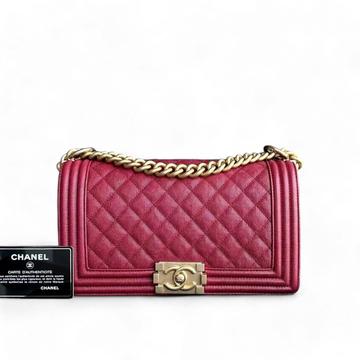 Chanel Caviar Boy Old Medium 25CM Quilted Grained Calfskin Red Leboy Golden Hardware Series 26