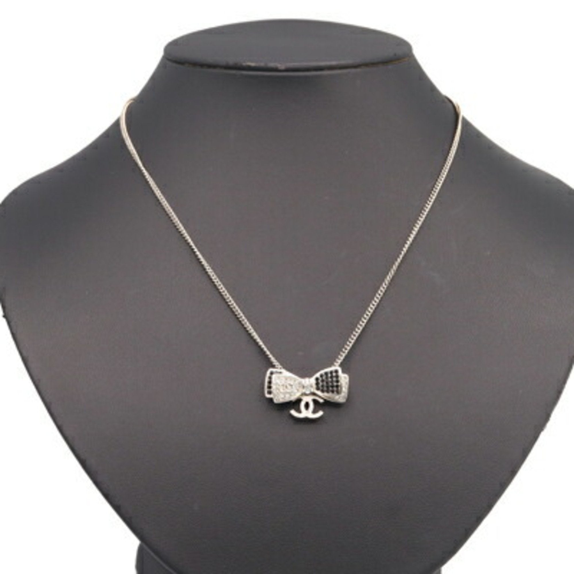 Top Quality Chanel Coco Mark Necklace