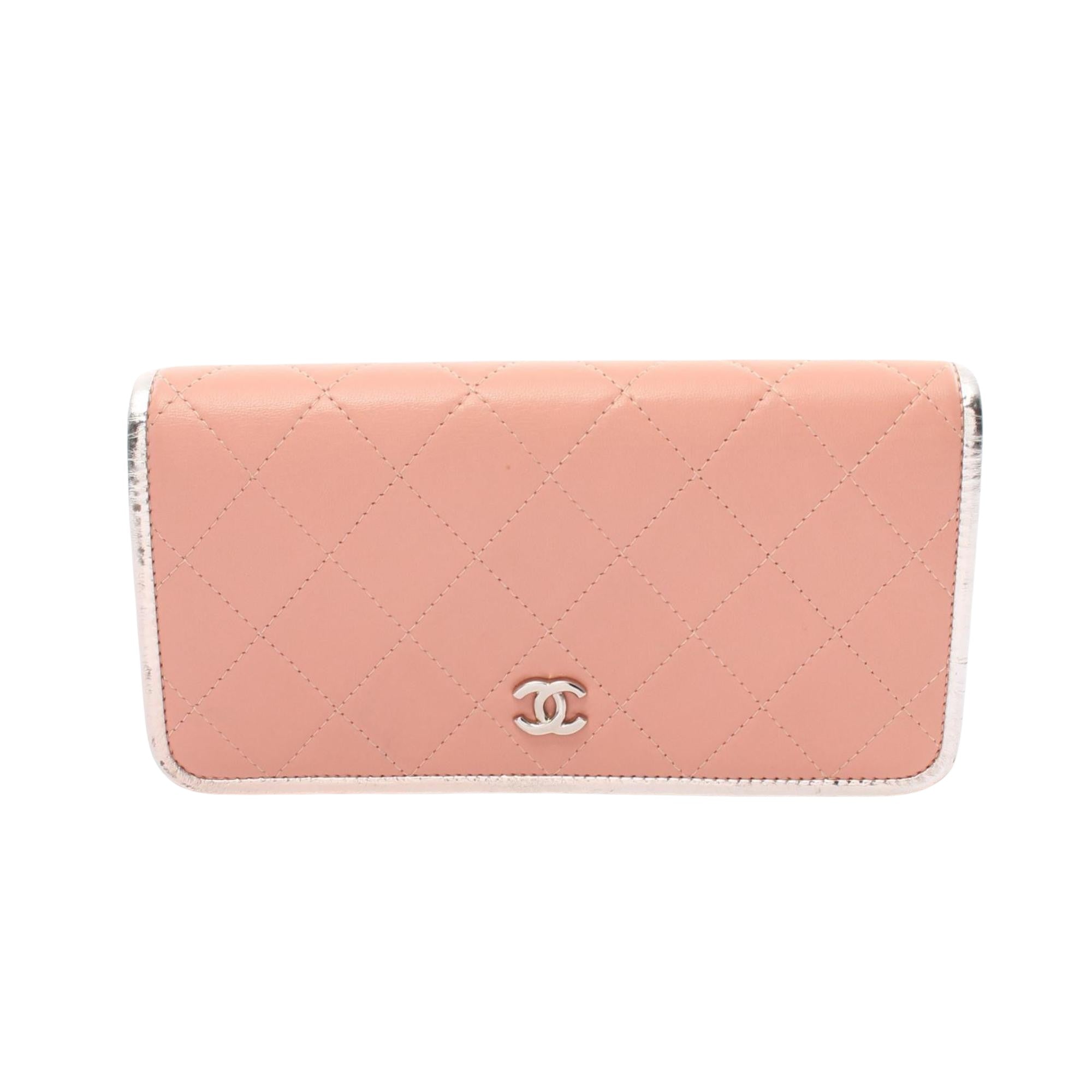 Top Quality Chanel Logo CC Wallet