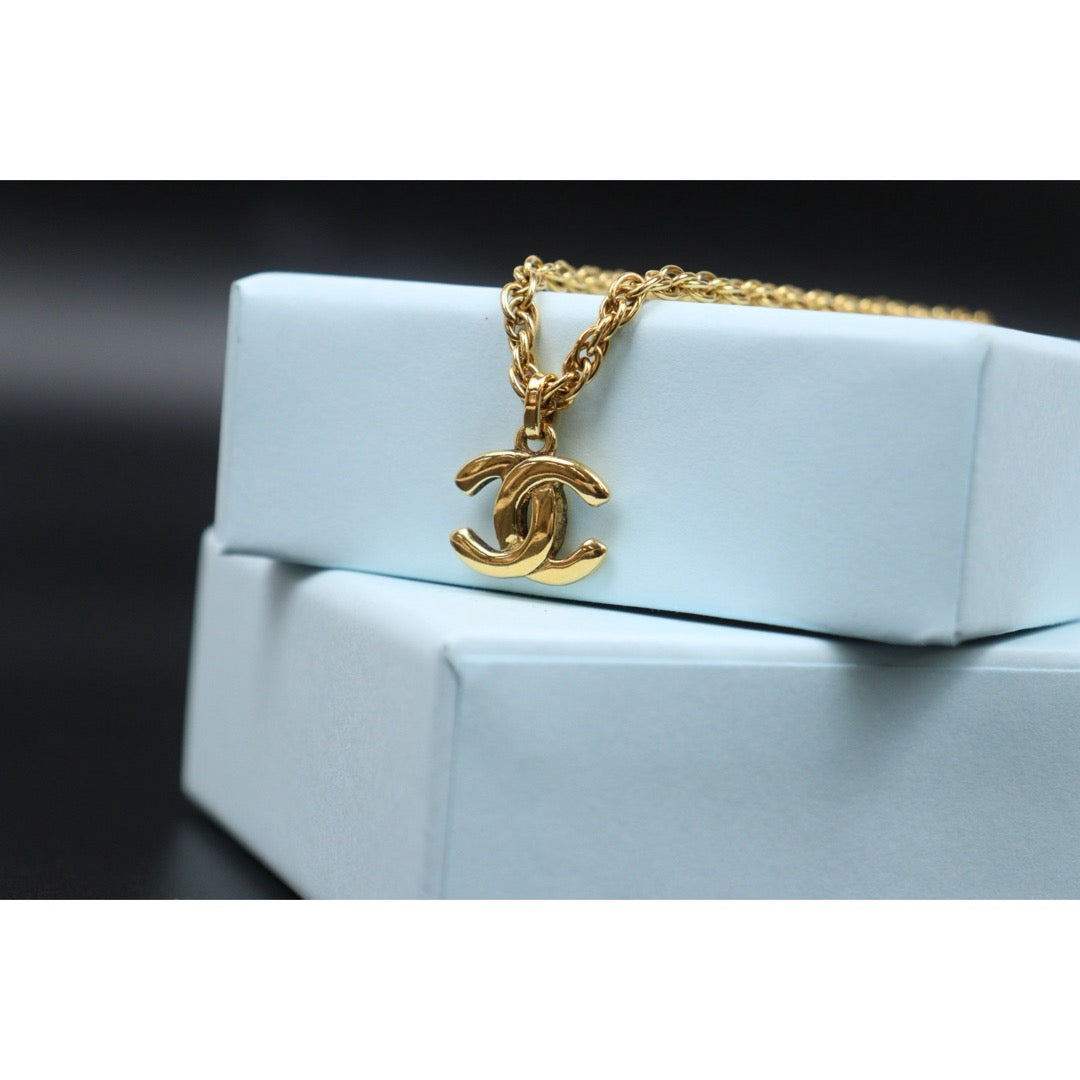 Very Good ( Rank A)?CHANEL COCO Mark 24K Gold Plated Necklace?V25061907