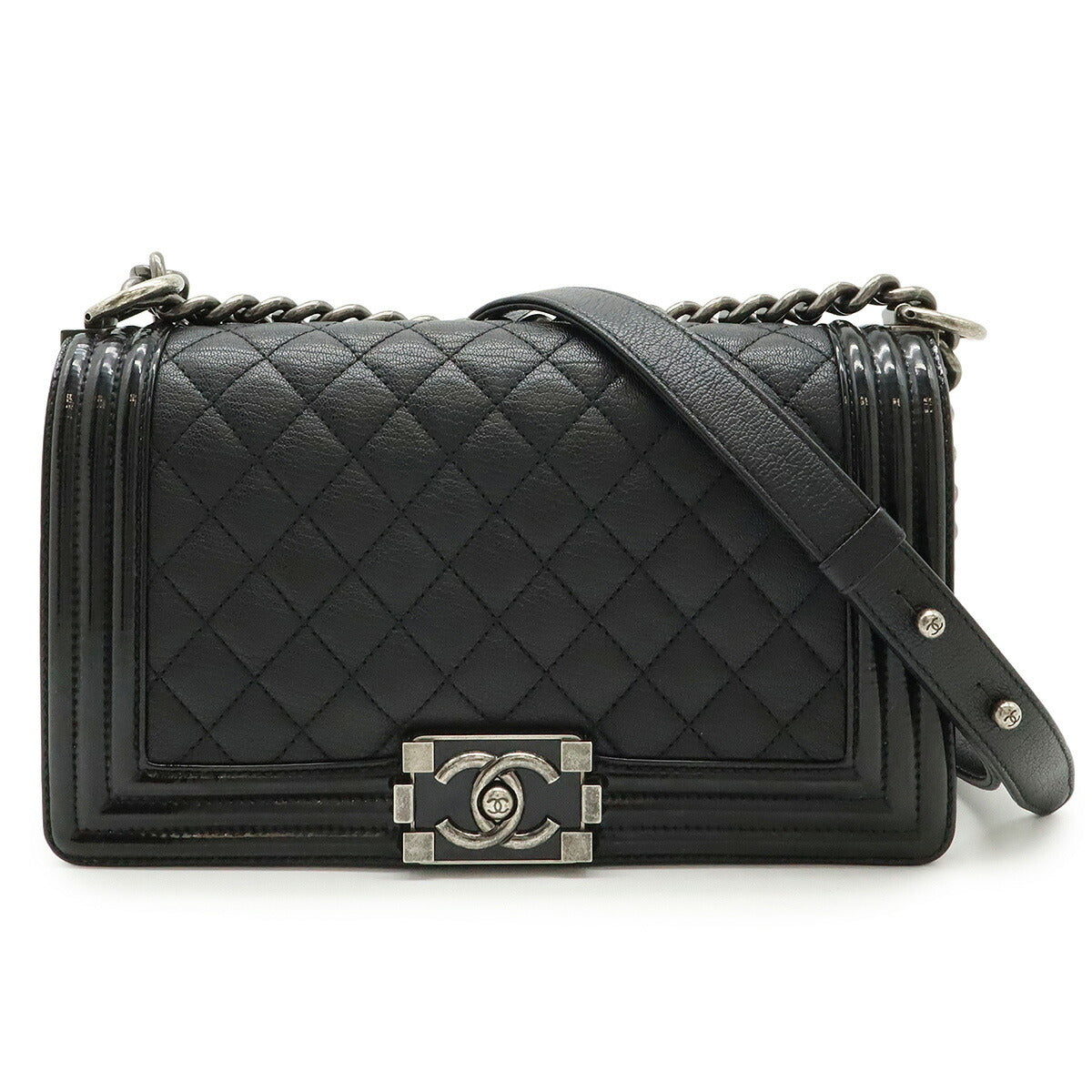 Chanel Boy Chanel Patent Leather Shoulder Bag