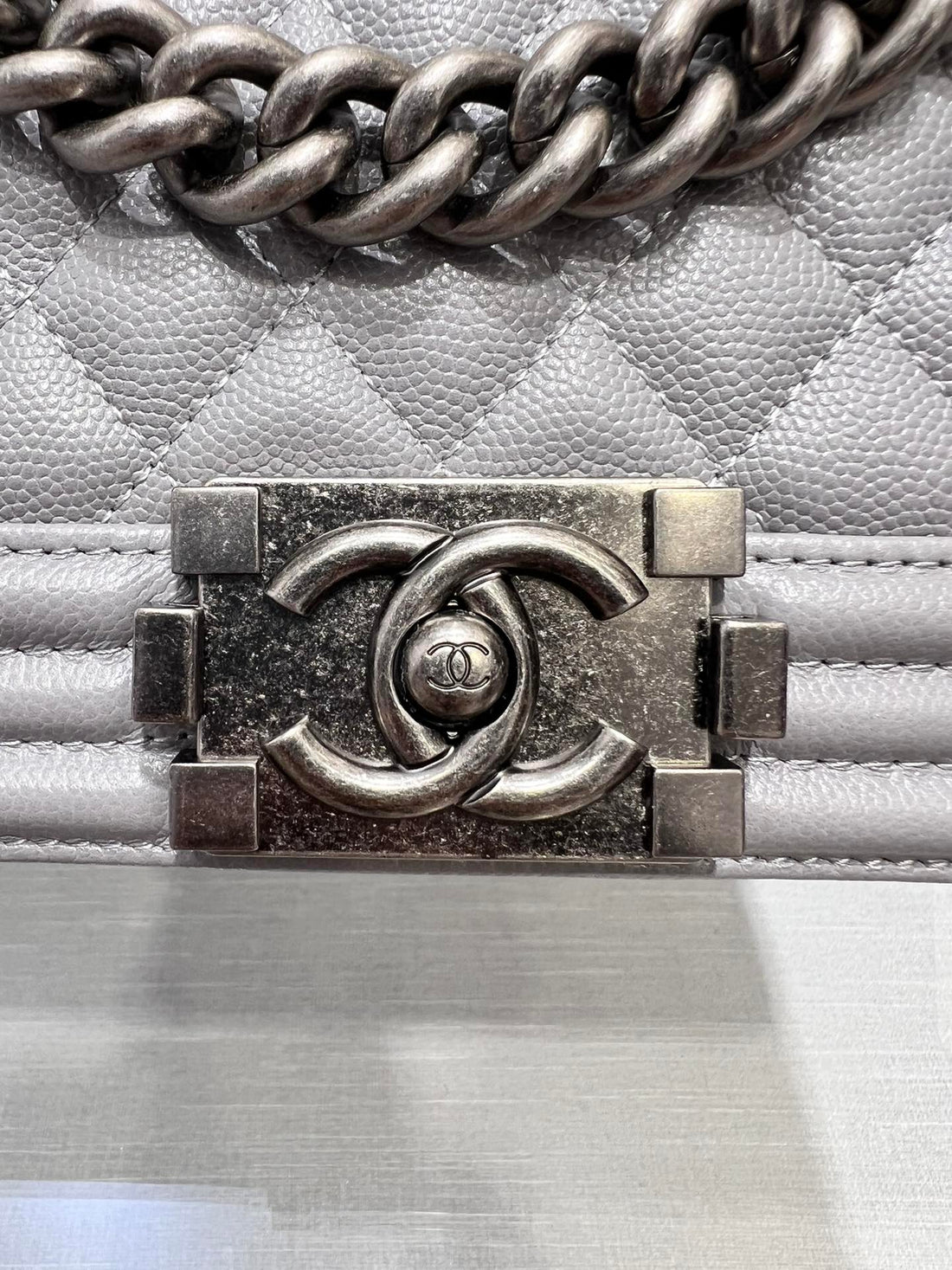 CHANEL BOY BAG MEDIUM 25 GREY CAVIAR RUTHENIUM HARDWARE
