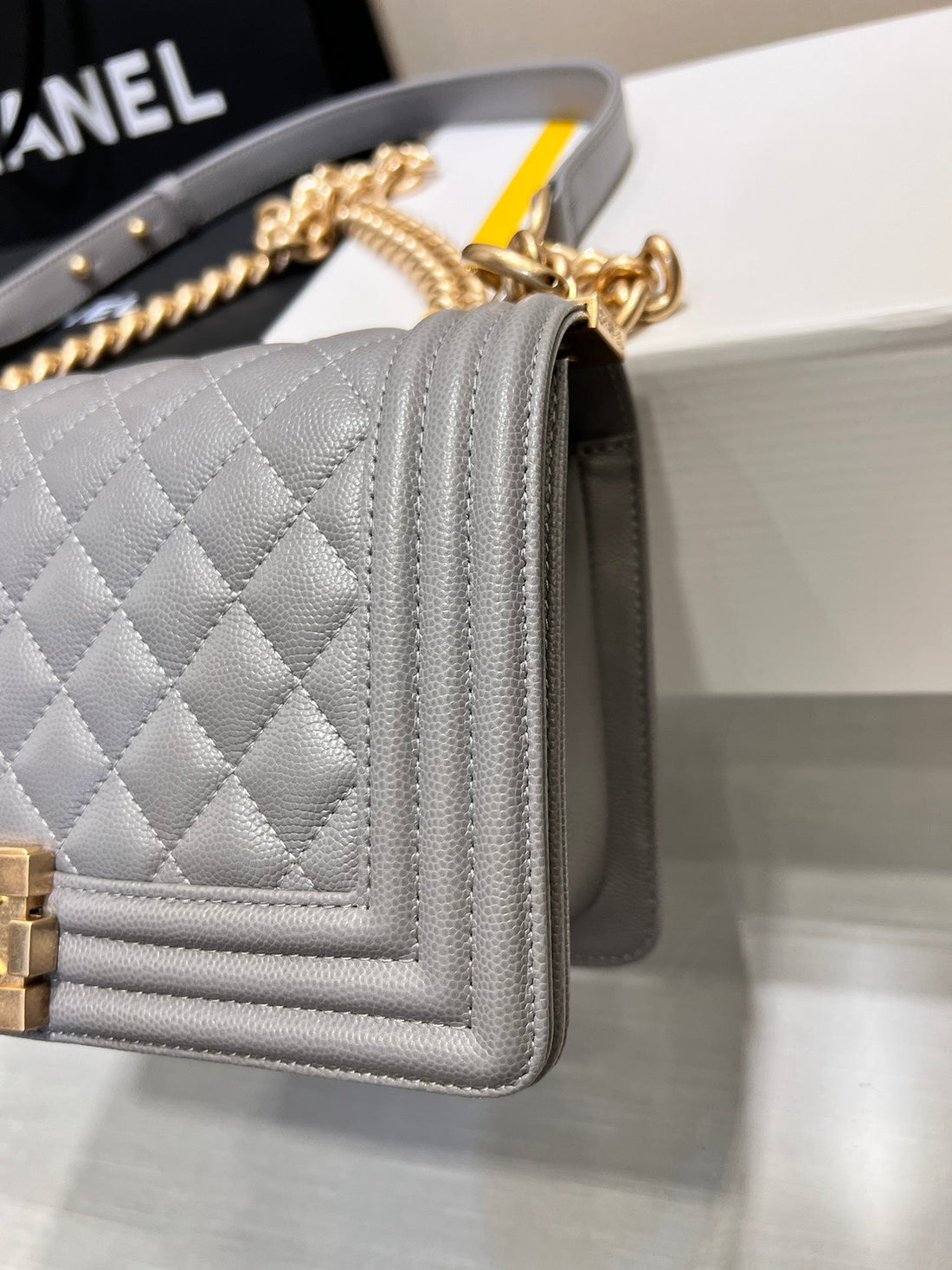CHANEL BOY BAG MEDIUM 25 GREY CAVIAR GOLD HARDWARE