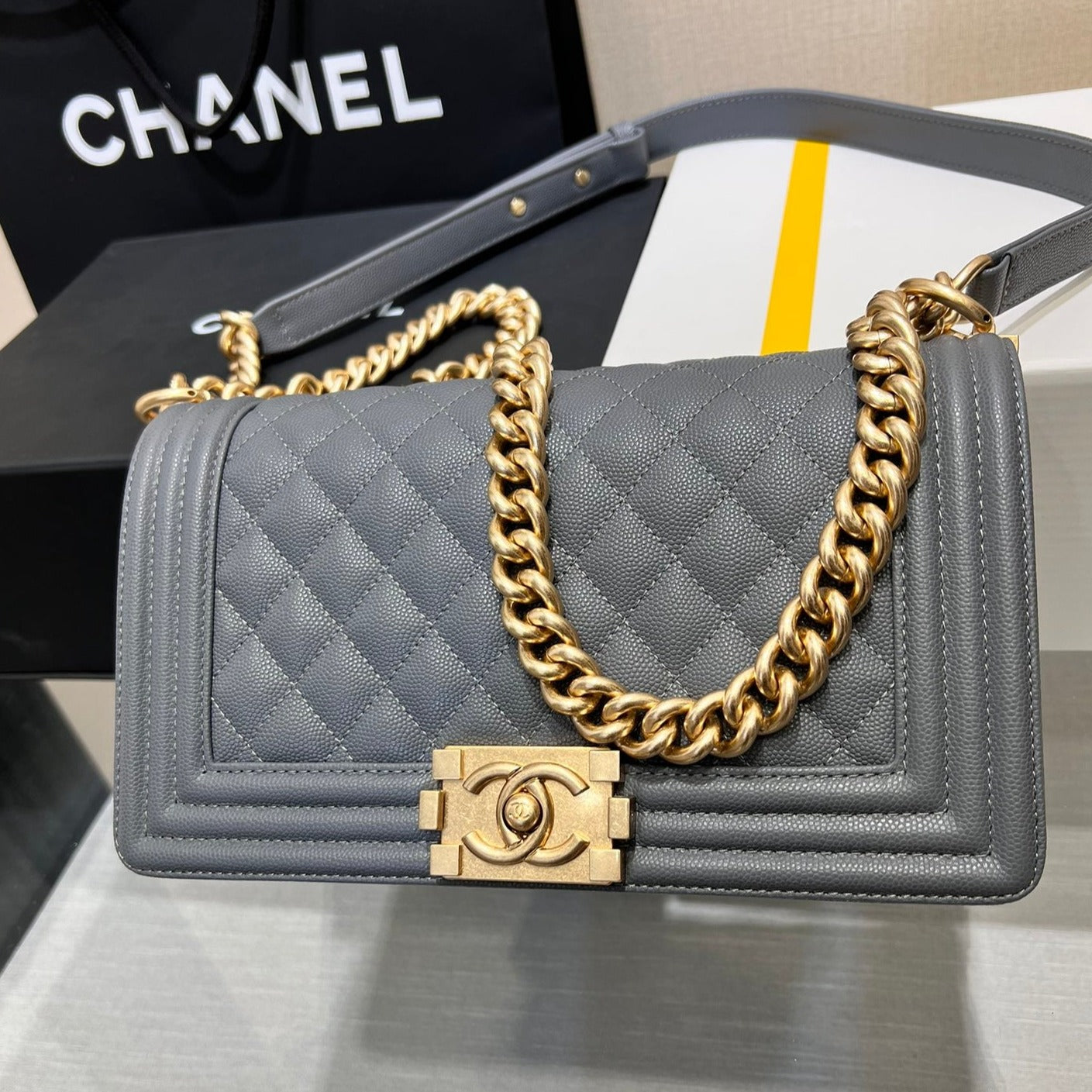 CHANEL BOY BAG MEDIUM 25 DARK GREY CAVIAR GOLD HARDWARE