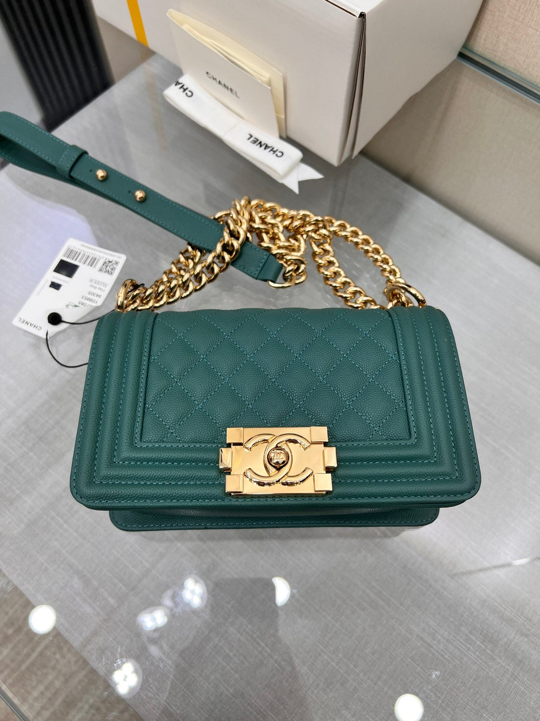 CHANEL BOY BAG SMALL 20 EVER GREEN CAVIAR GOLD HARDWARE