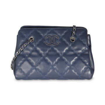 Top Quality Chanel Navy Calfskin Double Stitch Small Hamptons Tote