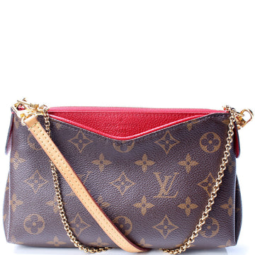 Pallas Clutch Monogram