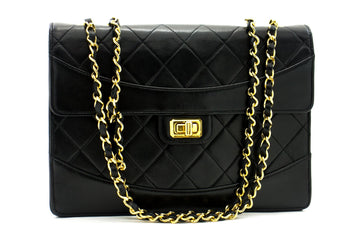 CHANEL Vintage Classic Chain Shoulder Bag Black Quilted Flap Lamb i93