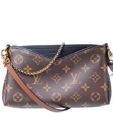 Pallas Clutch Monogram