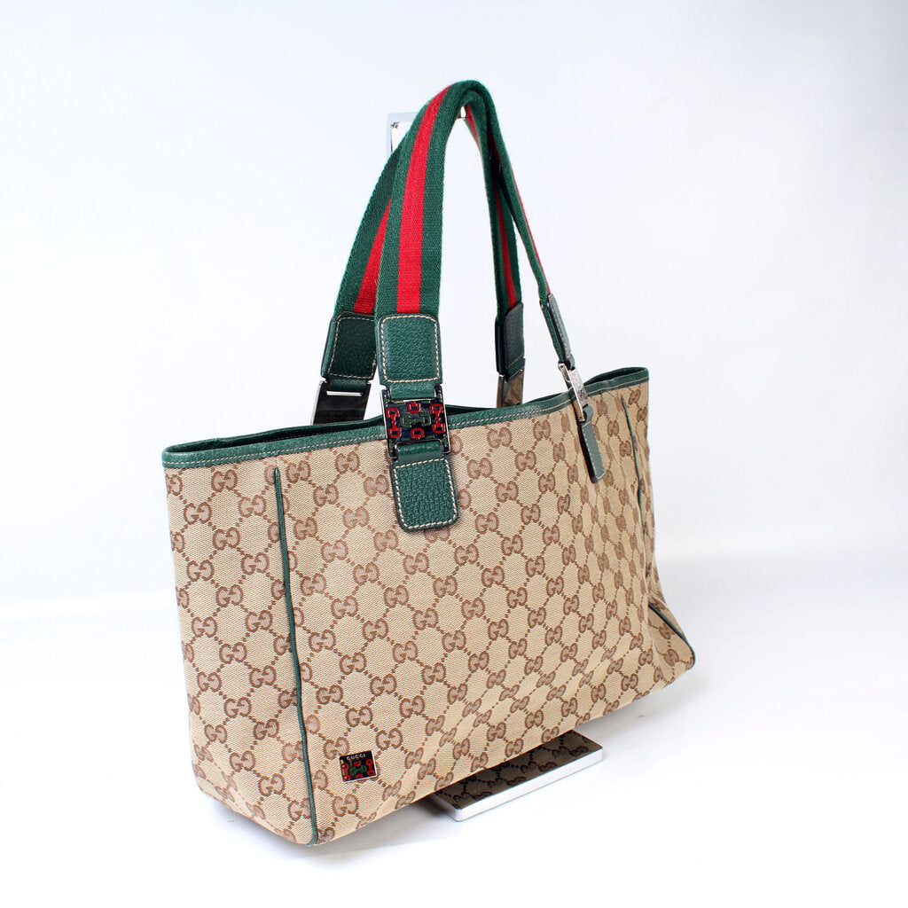 145758 GG Canvas Medium Tote