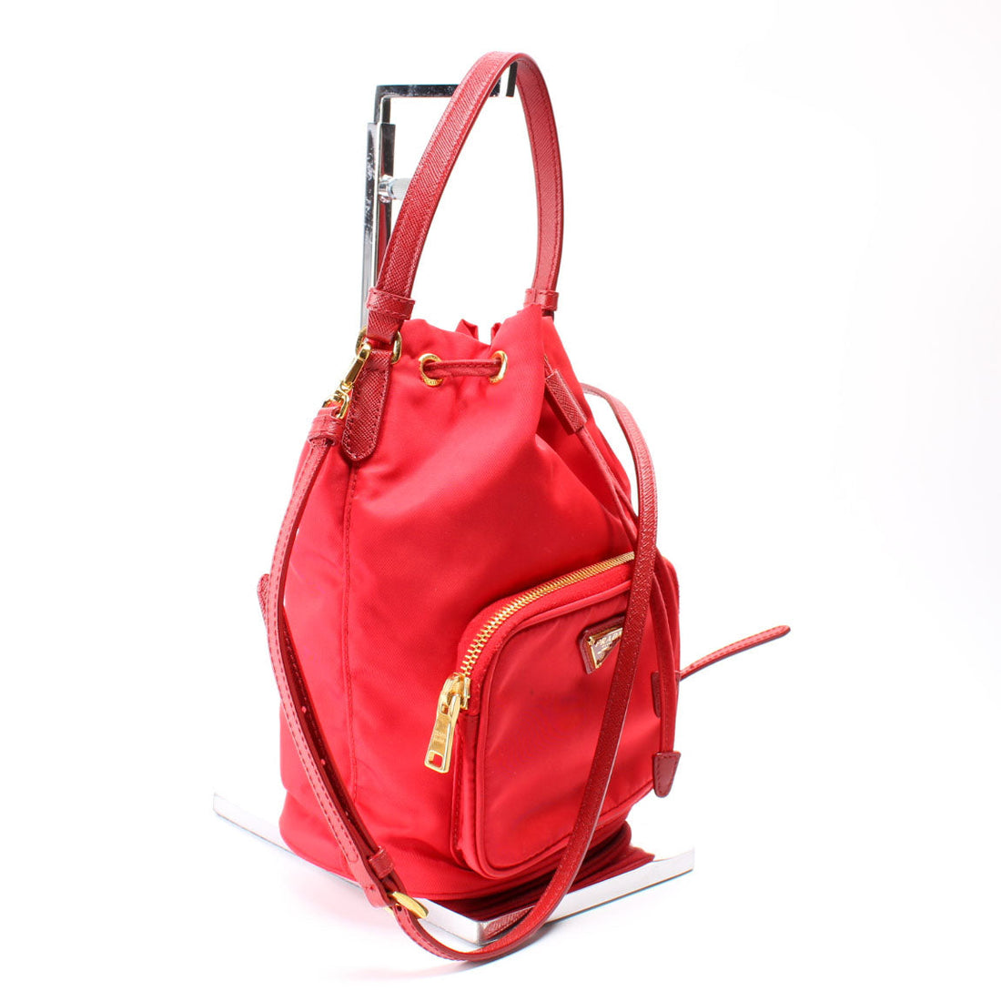 1BH038 Vela Nylon Bucket Bag