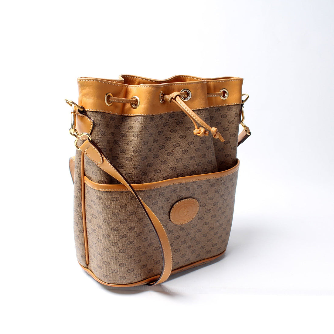 001.907.0791 Vintage Bucket Bag