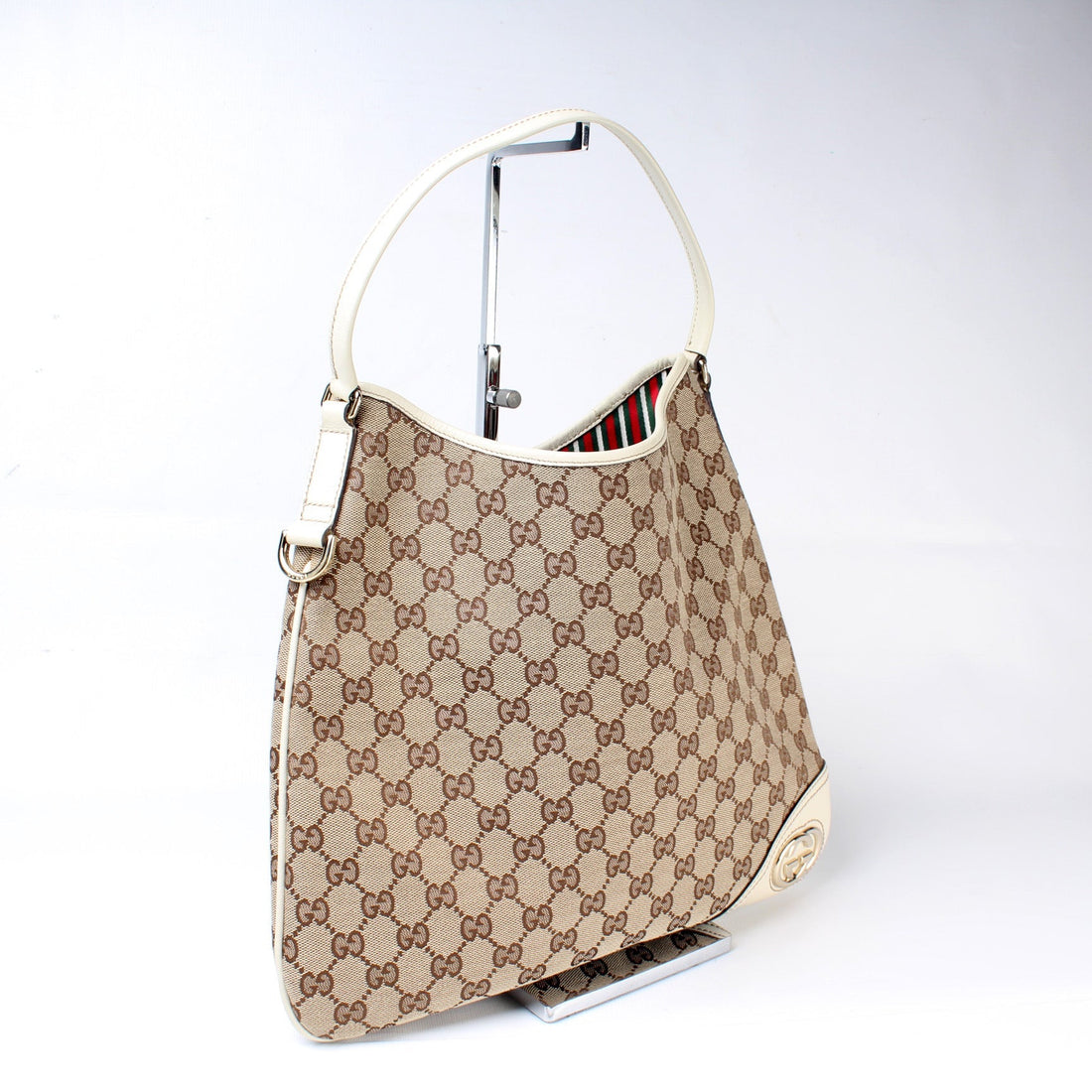 169947 Britt Shoulder Bag