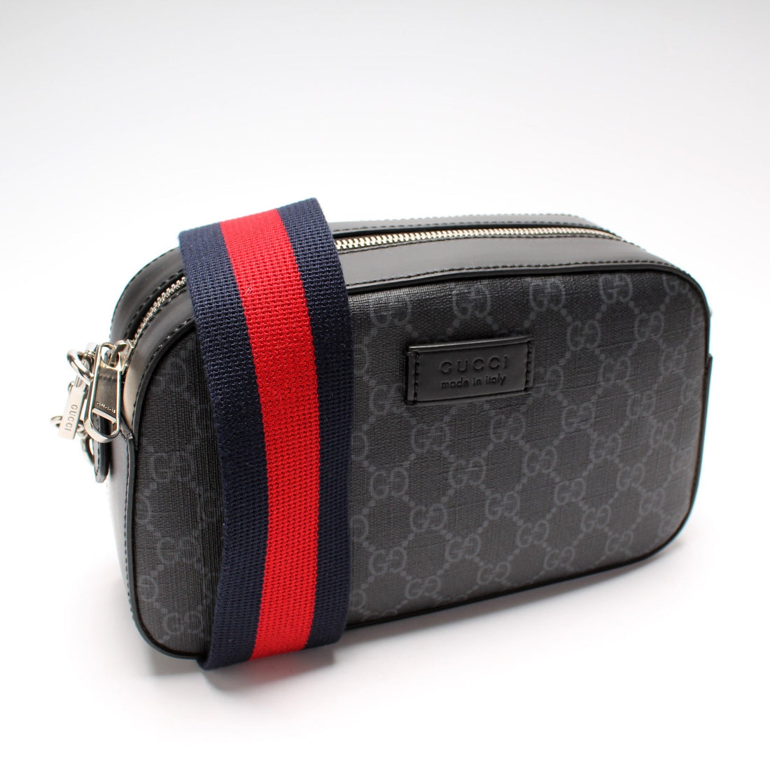 574886 GG Supreme Shoulder Bag