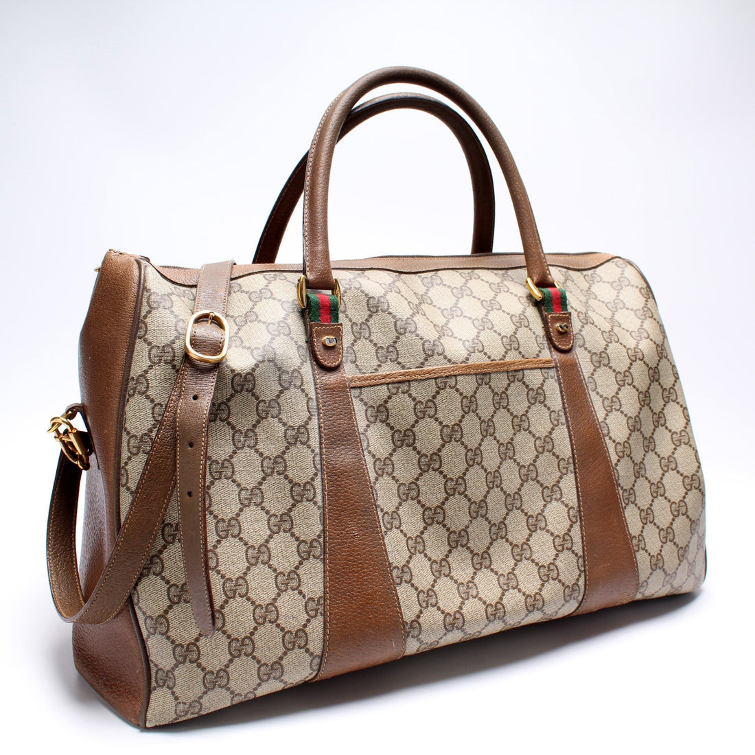 111.02.073 GG Supreme Duffle Bag With Strap Vintage