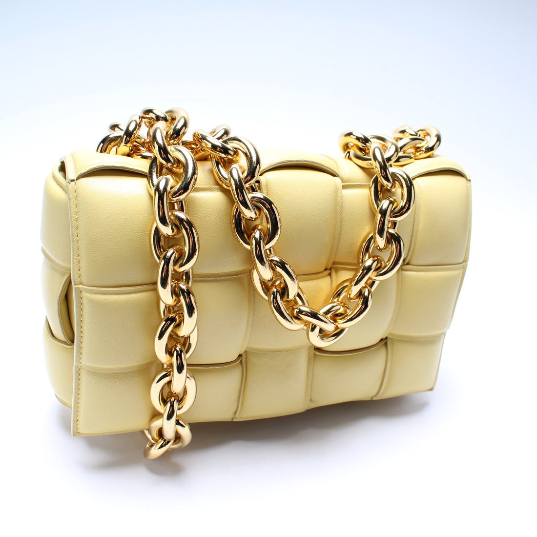 Maxi Chain Cassette Crossbody