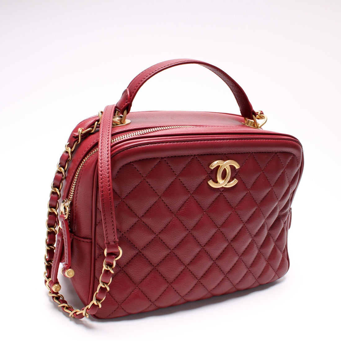 CC Vanity Case Medium Calfskin 26M