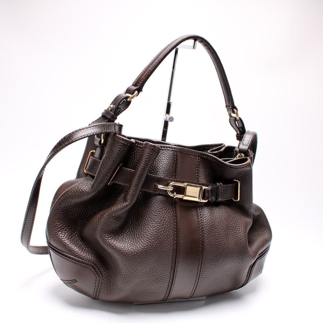 3801199 Willenmore Leather Shoulder Bag
