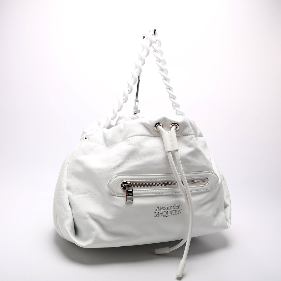 The Ball Bundle Shoulder Bag