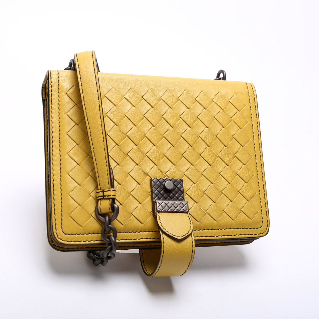 Intrecciato Chain Shoulder Bag