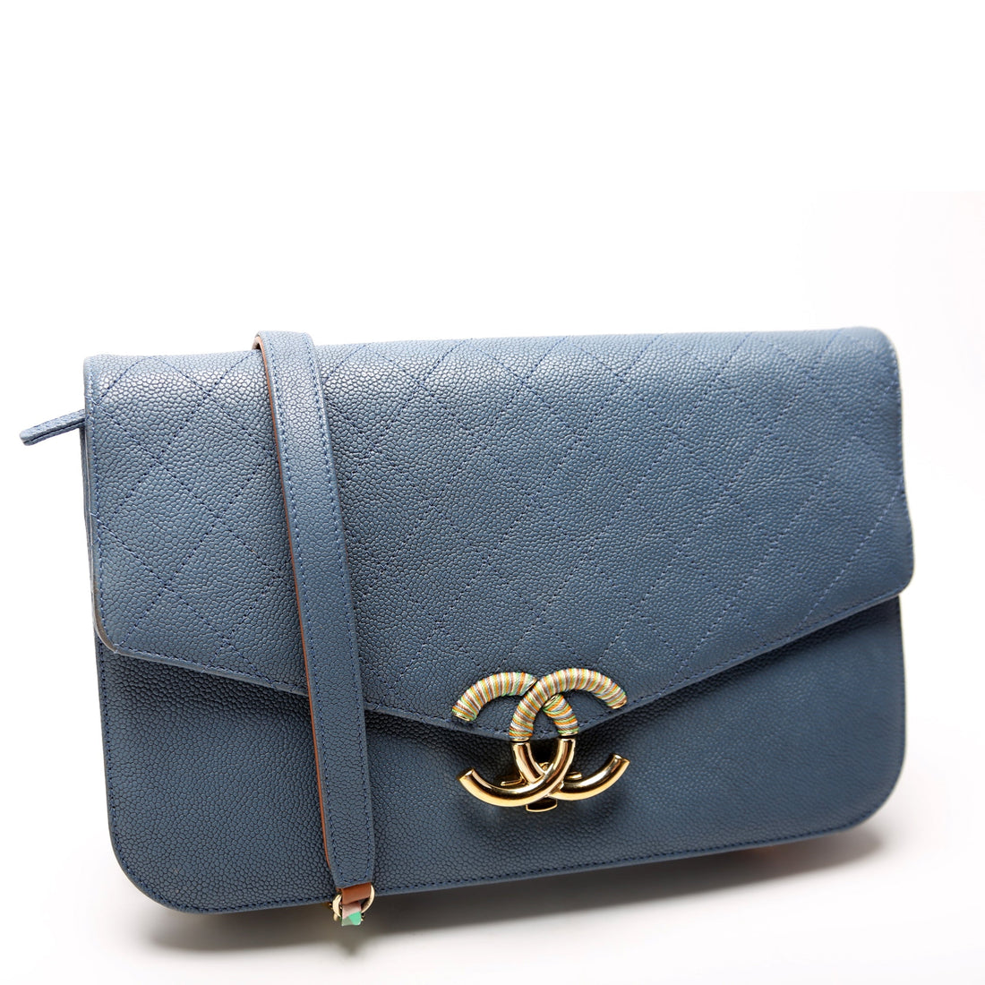 Thread Around Chain Flap Bag Medium Caviar 23M