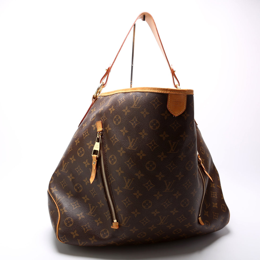 Delightful GM Monogram