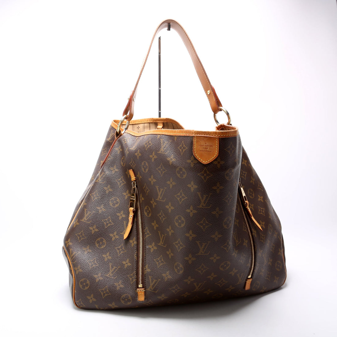 Delightful GM Monogram