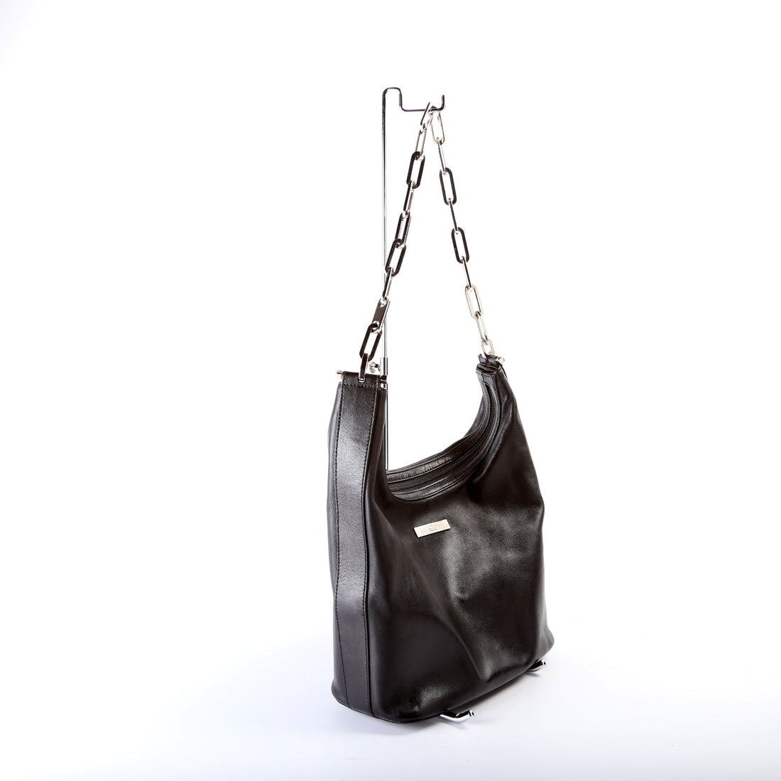 01 3874 Leather Chain Shoulder Bag