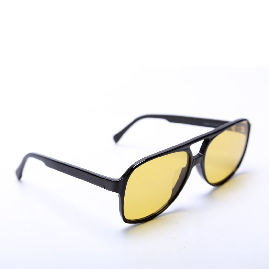 CL40032U Navigator Sunglasses Black/Yellow