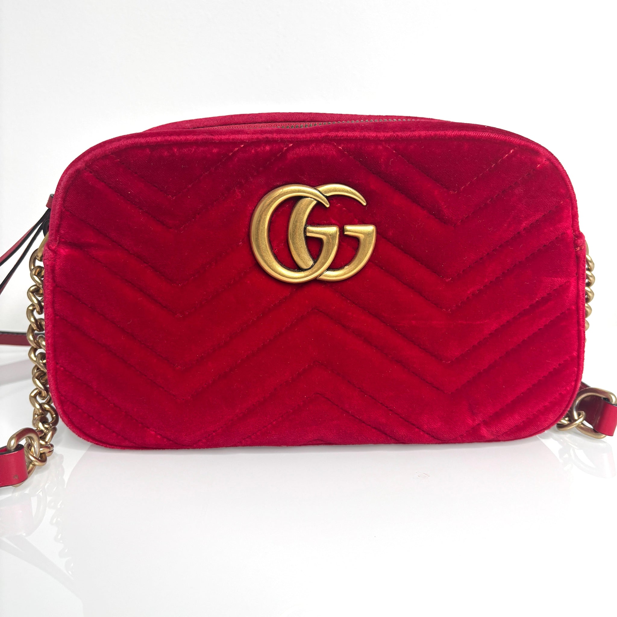 Gucci GG Marmont Matelasse Red Velvet Camera Shoulder Bag
