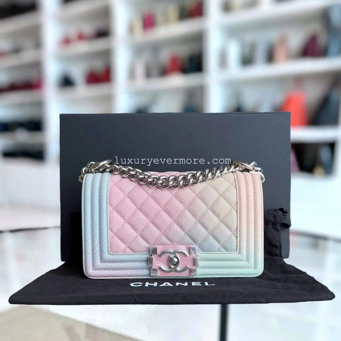 *Un* Chanel Boy Small Bag - Caviar Quitled Rainbow Calfskin Series 25