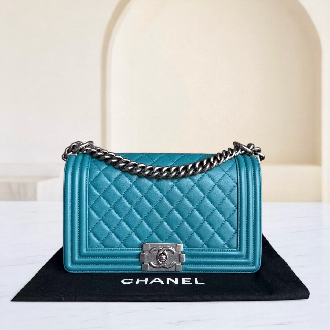 Chanel Boy Medium - 25CM Quilted Lambskin Blue Ruthenium Silver Hardware Series 19