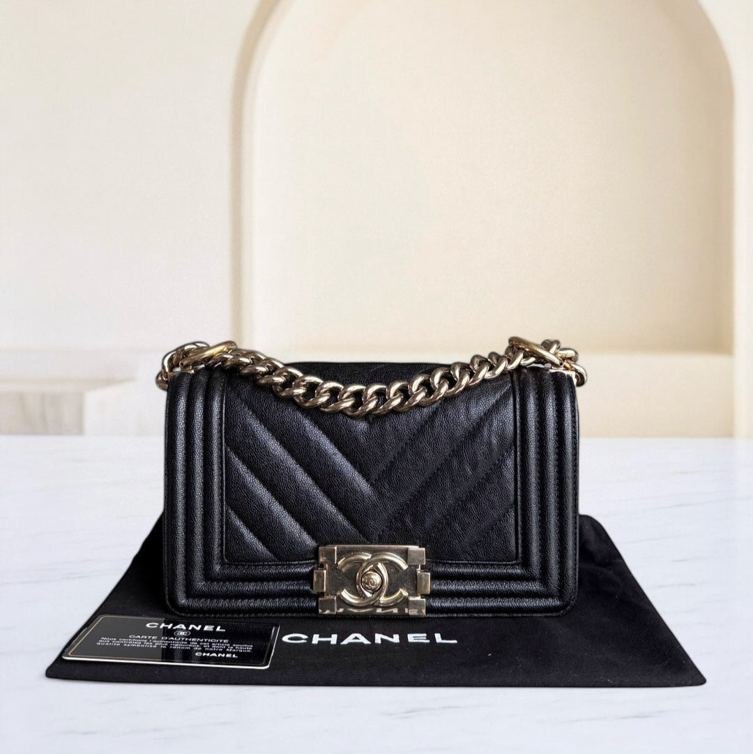 Chanel Boy Small - Caviar 20CM Quilted Grained Calfskin Black Gold Hardware Series 28