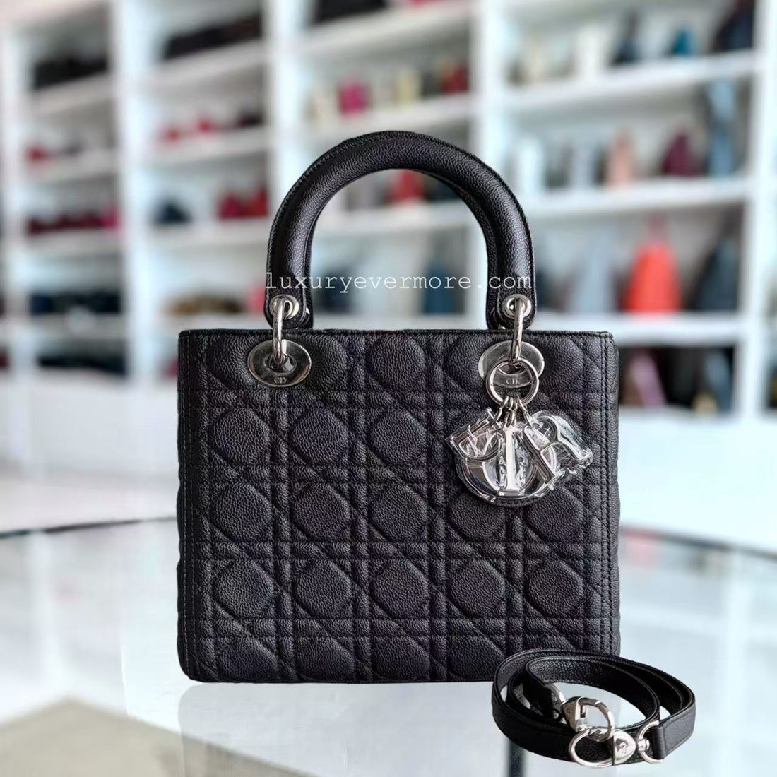 *Rare Caviar* Dior Lady Medium - Grained Calfskin Cannage Black Silver Hardware