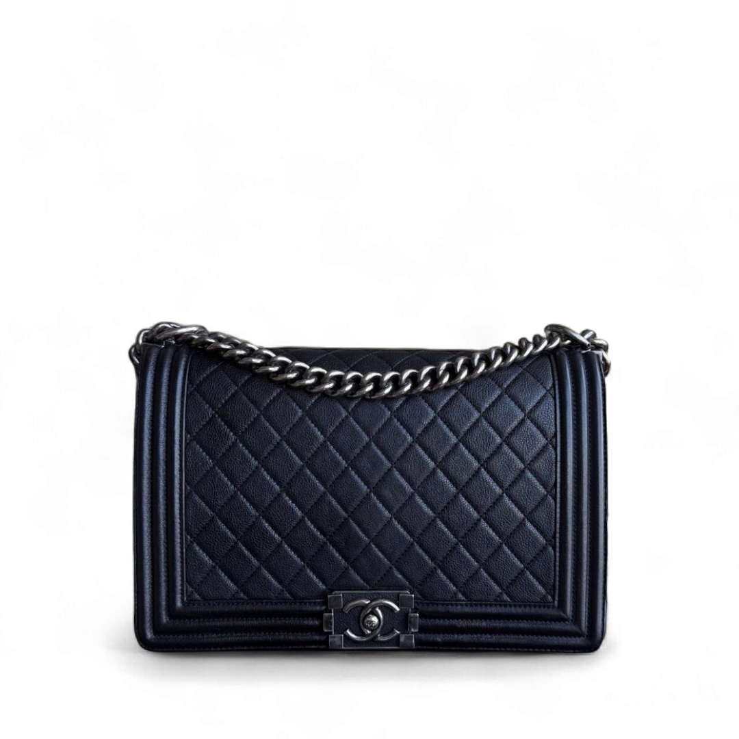 Chanel Boy New Medium - 28CM Quilted Lambskin Black Silver Hardware Series 23