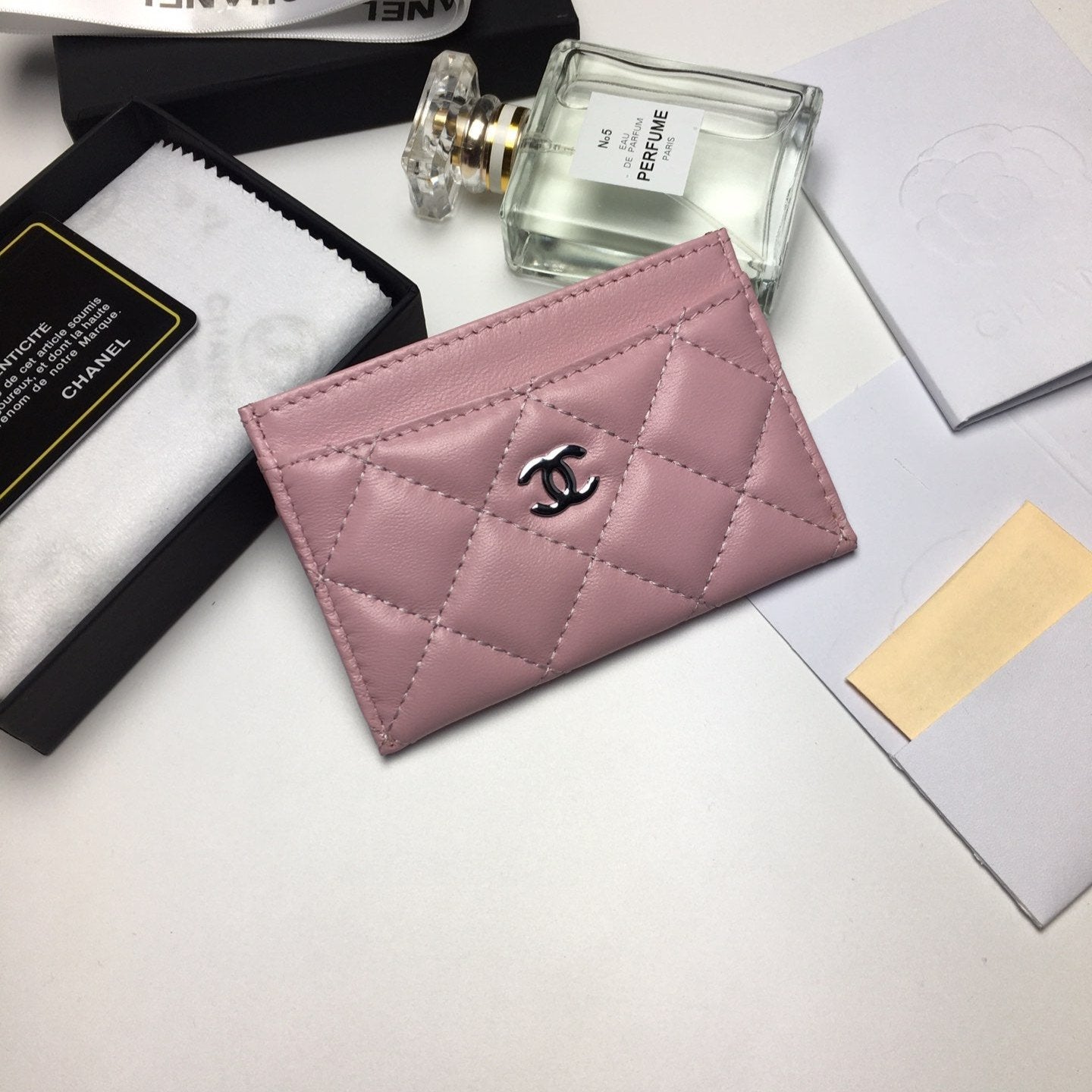 CHANEL CARD HOLDER 11.2 BABY PINK CALFSKIN SILVER ICON
