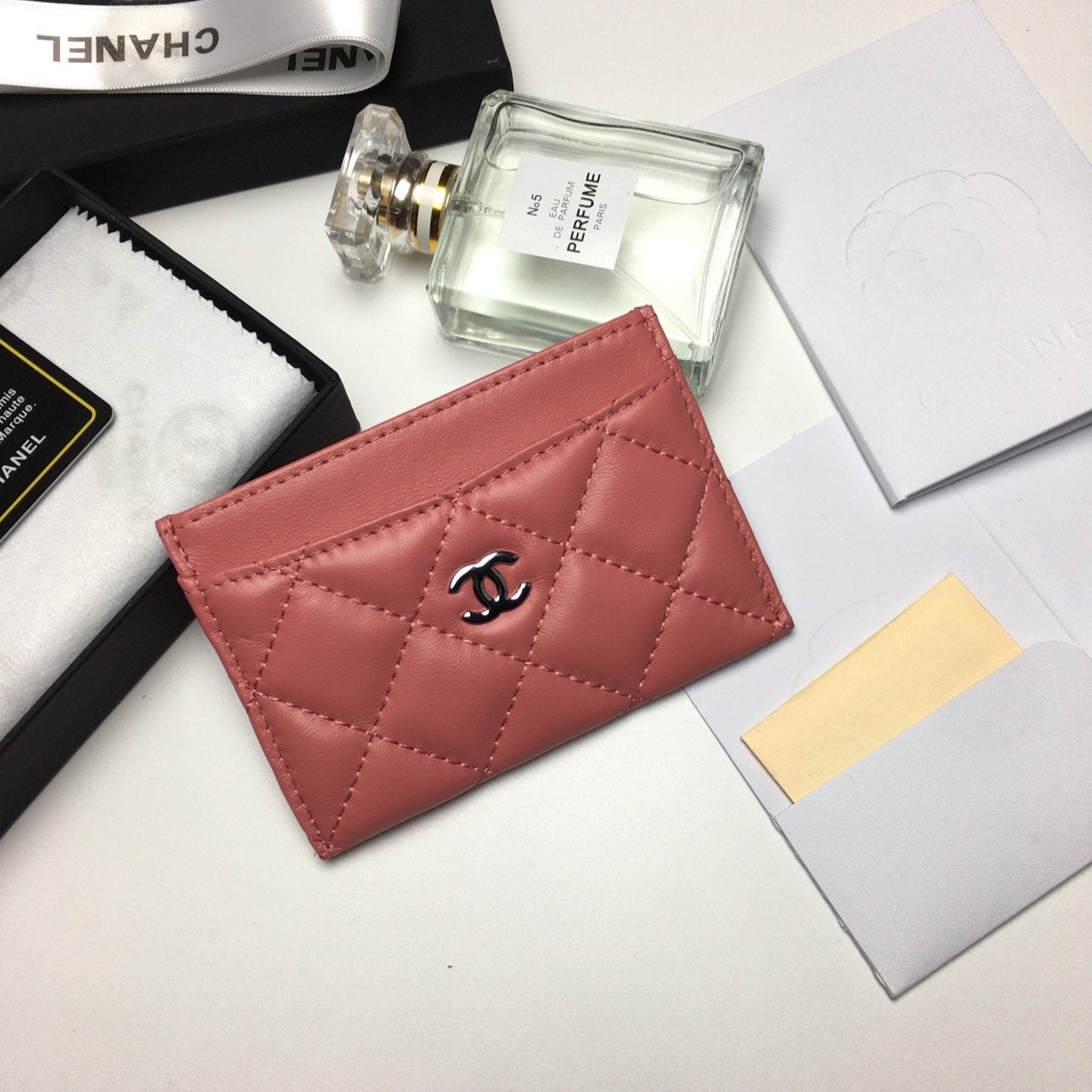 CHANEL CARD HOLDER 11.2 CORAL CALFSKIN SILVER ICON