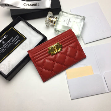 CHANEL BOY CARD HOLDER 11.2 RED CALFSKIN GOLD ICON