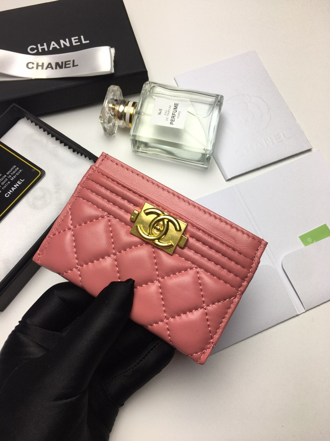 CHANEL BOY CARD HOLDER 11.2 CORAL CALFSKIN GOLD ICON
