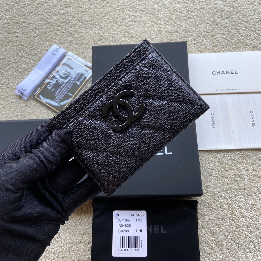 CHANEL card holder 11cm black caviar black hardware