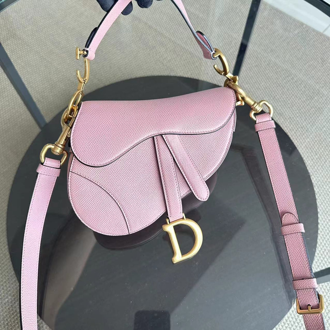 *2022 Strap Version Full Set Receipt* Saddle Small 20CM Grained Calfskin Light Pink GHW