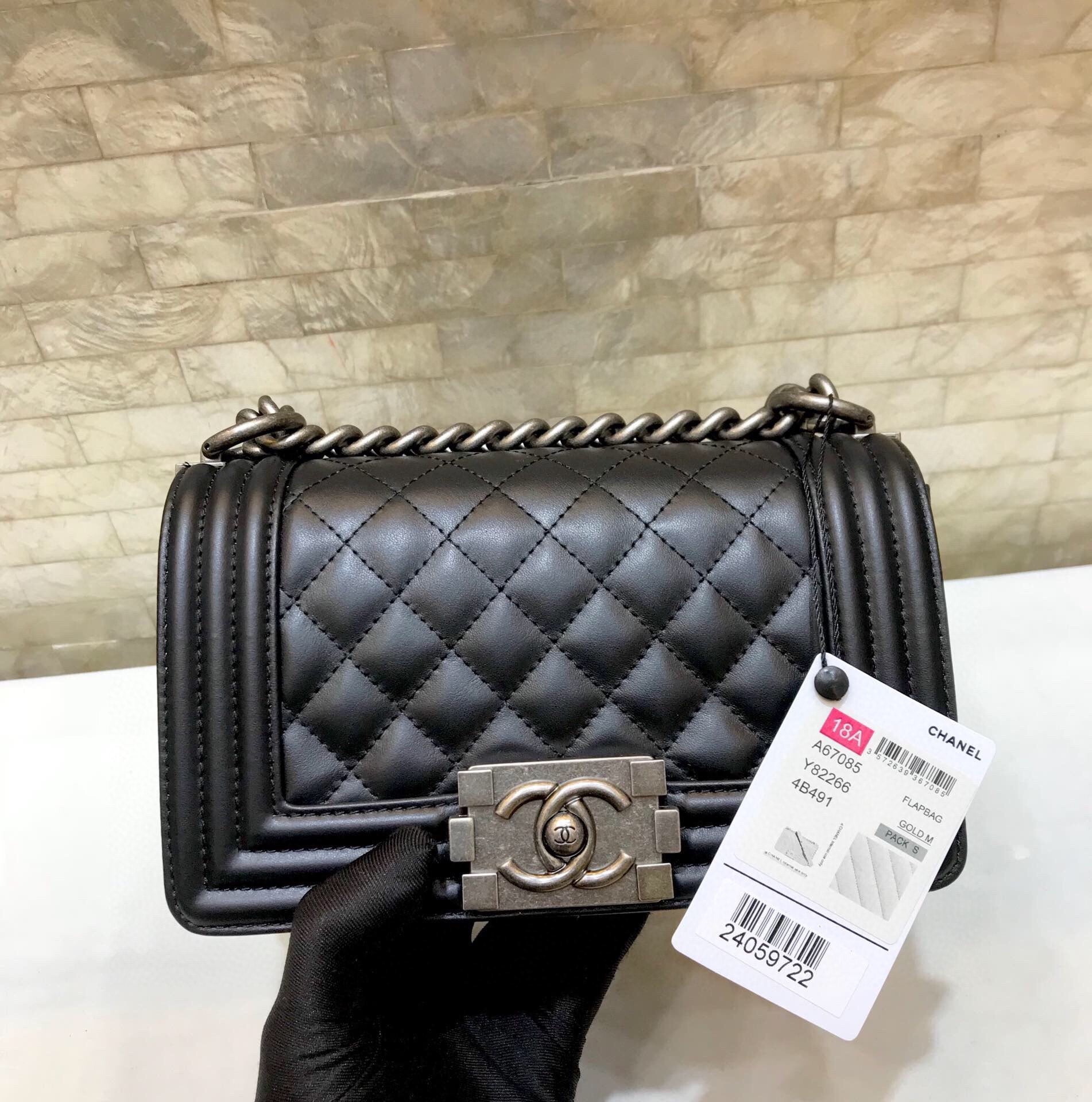 CHANEL BOY BAG SMALL 20 BLACK QUILTED LAMBSKIN AGED RUTHENIUM HARDWARE