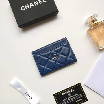 CHANEL CARD HOLDER 11.2 NAVY CALFSKIN GOLD ICON