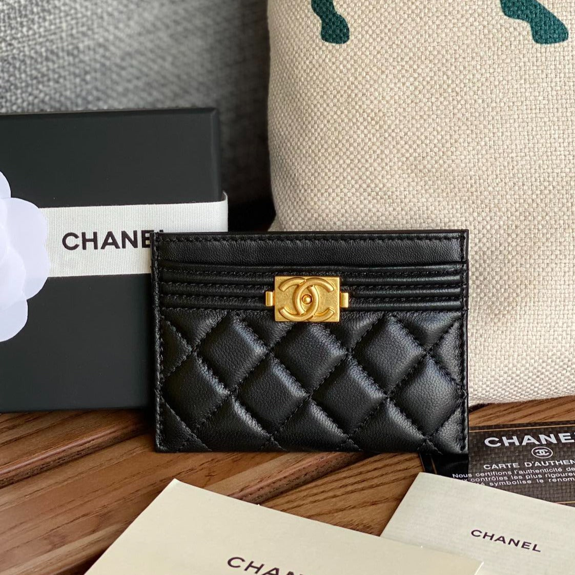 CHANEL boy 11cm card holder black lambskin gold hardware