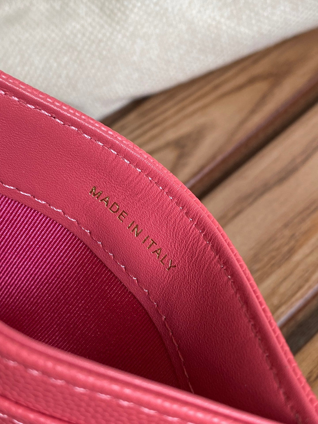 CHANEL boy 11cm card holder red caviar gold hardware