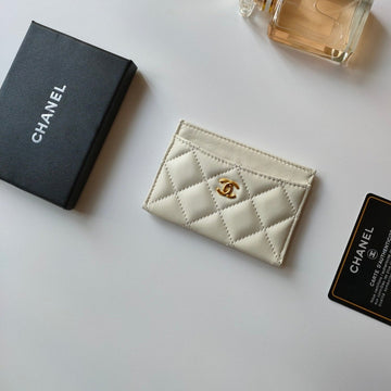 CHANEL CARD HOLDER 11.2 WHITE CALFSKIN GOLD ICON
